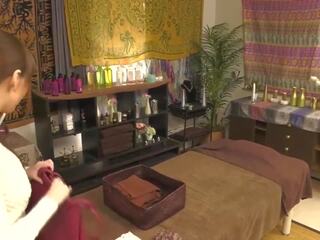 На майната масаж salon част 1, безплатно порно видео 90 | xhamster